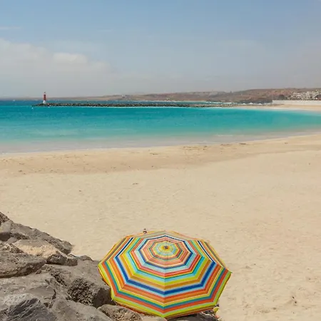 Ocean View 2 Bedrooms Flat - Air Conditioning & Free Parking & Wi-fi Apartment