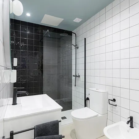 Apartment Ocean View 2 Bedrooms Flat - Air Conditioning & Free Parking & Wi-fi