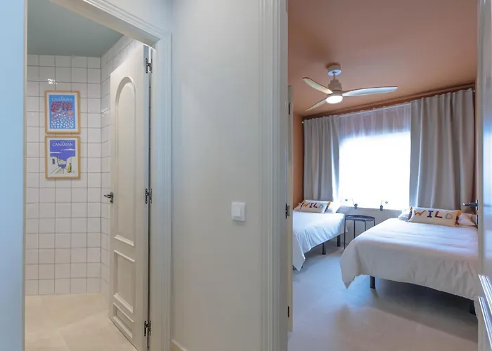 Апартаменты Ocean View 2 Bedrooms Flat - Air Conditioning & Free Parking & Wi-fi *