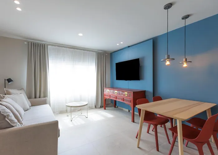 Ocean View 2 Bedrooms Flat - Air Conditioning & Free Parking & Wi-fi Пуэрто-дель-Росарио